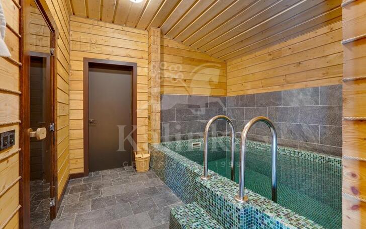 2-этажный коттедж 1 800 м² с отделкой