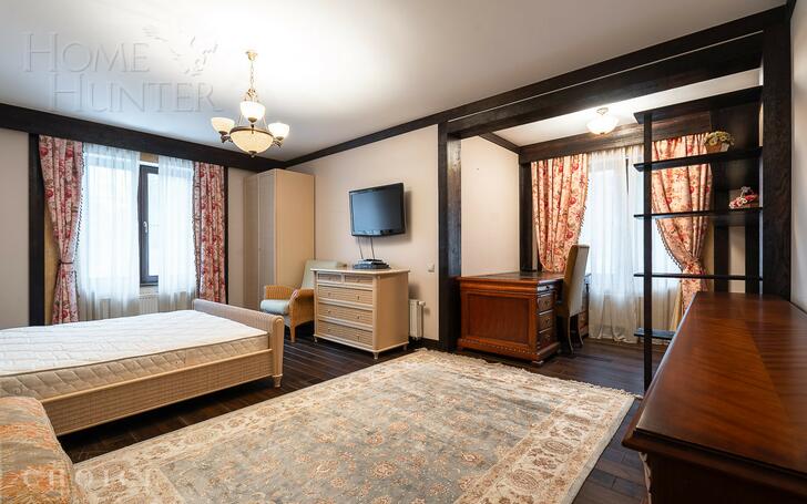 1-этажный коттедж 600 м² с отделкой