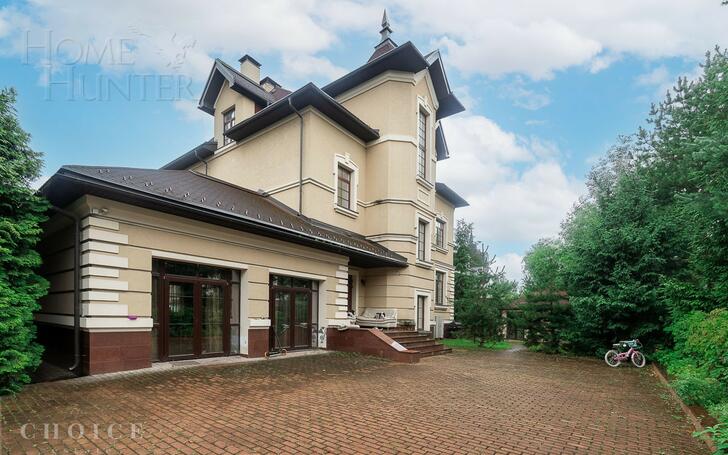 2-этажный коттедж 621.4 м² с отделкой