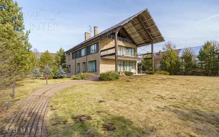 2-этажный коттедж 500 м² с отделкой