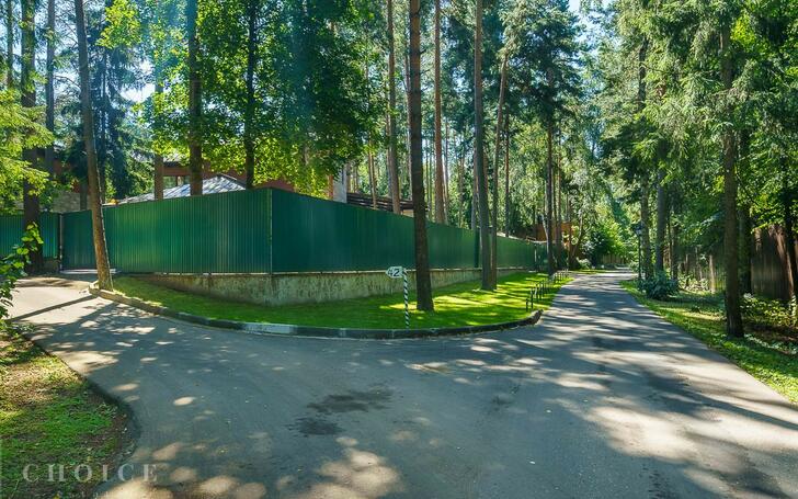 3-этажный коттедж 420 м² с отделкой