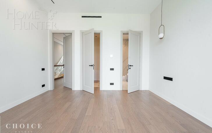 2-этажный коттедж 349.7 м² с отделкой