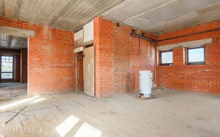 2-этажный коттедж 550 м² без отделки