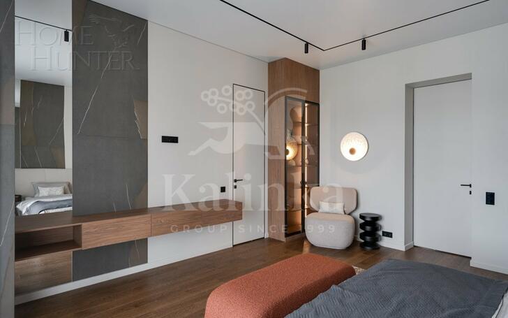 2-этажный коттедж 320 м² с отделкой
