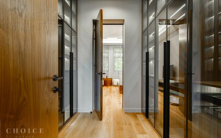 2-этажный коттедж 730 м² с отделкой
