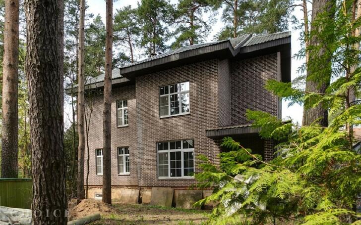 2-этажный коттедж 480 м² с отделкой