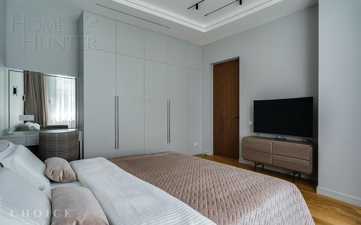2-этажный коттедж 730 м² с отделкой