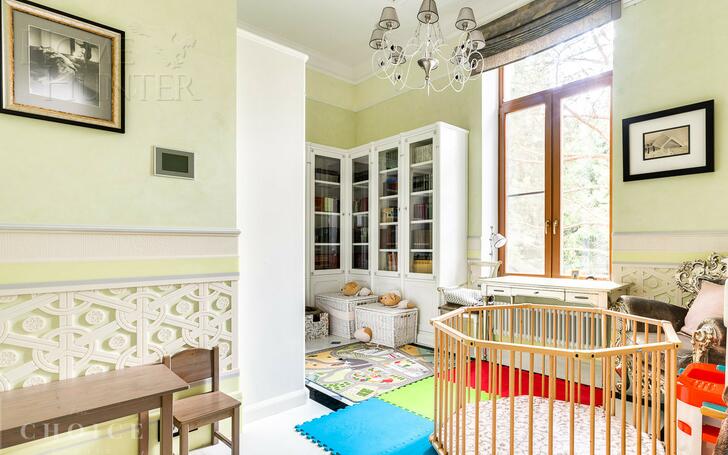 2-этажный коттедж 930 м² с отделкой