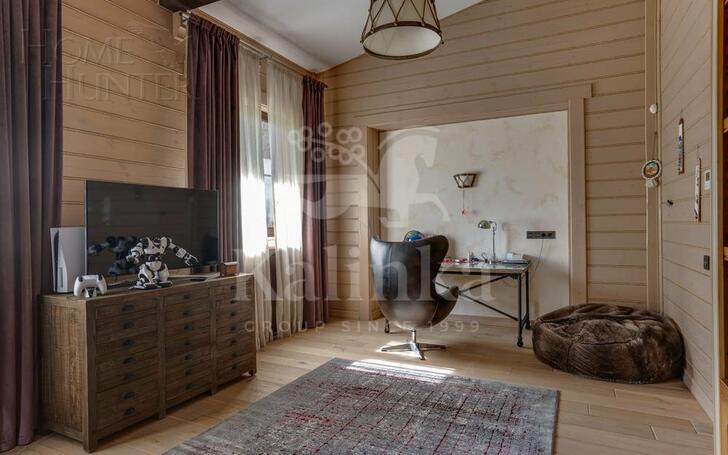 2-этажный коттедж 1 800 м² с отделкой