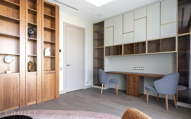 2-этажный коттедж 1 120 м² с отделкой