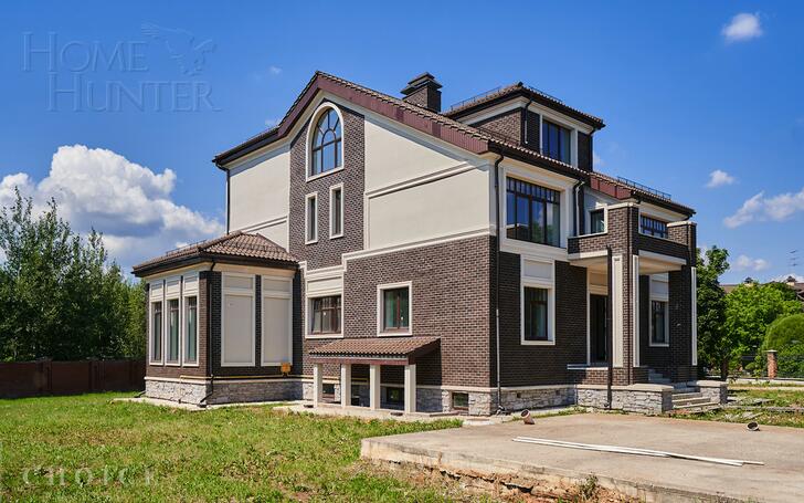 2-этажный коттедж 700 м² без отделки
