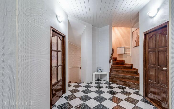 2-этажный коттедж 360 м² с отделкой