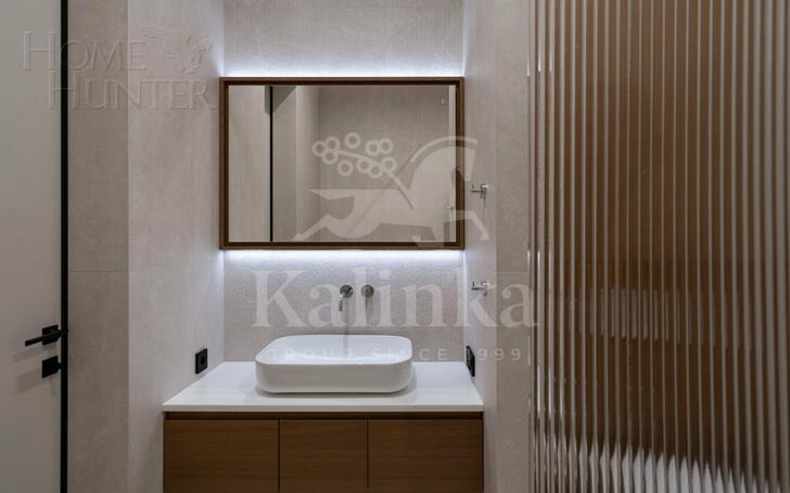 2-этажный коттедж 320 м² с отделкой
