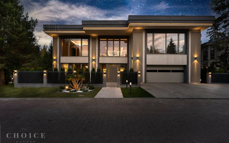 2-этажный коттедж 1 350 м² с отделкой