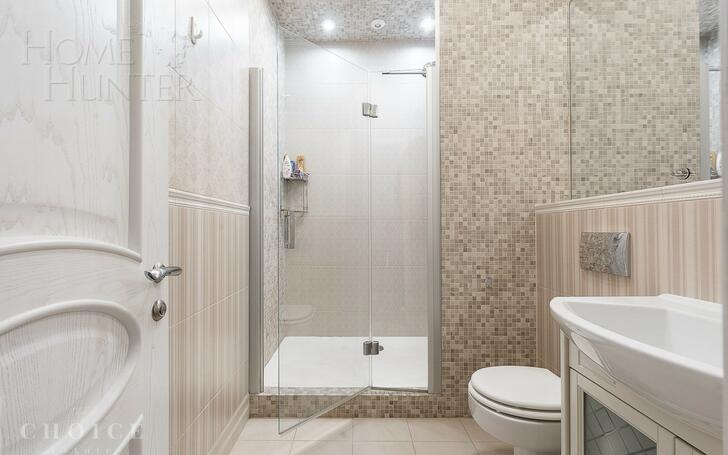 3-этажный таунхаус 230 м² с отделкой