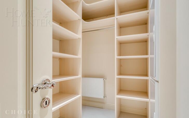 3-этажный таунхаус 340 м² с отделкой