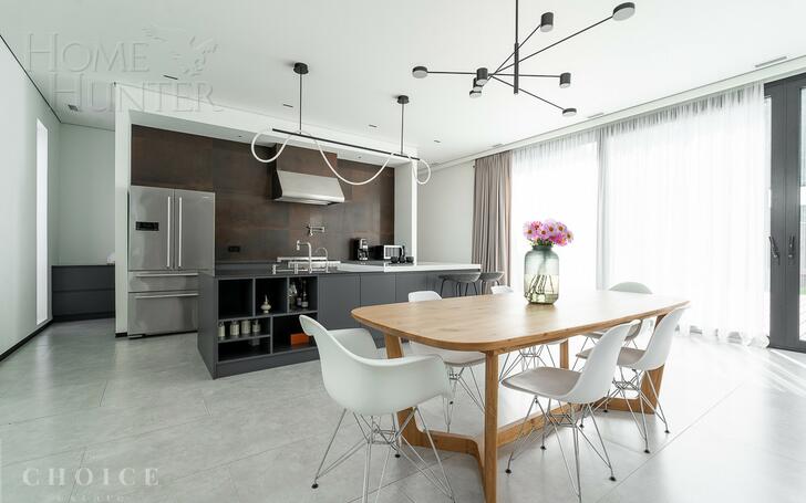 1-этажный коттедж 310 м² с отделкой