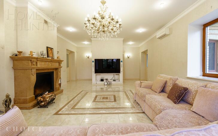 4-этажный коттедж 750 м² с отделкой