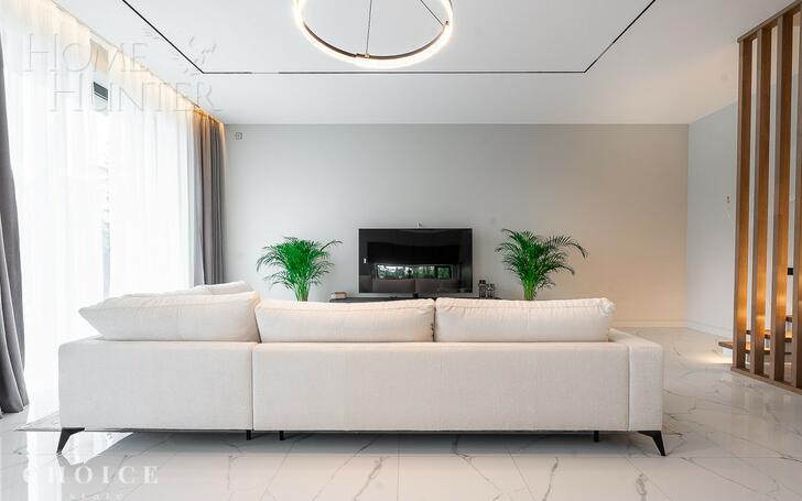 2-этажный коттедж 349.7 м² с отделкой