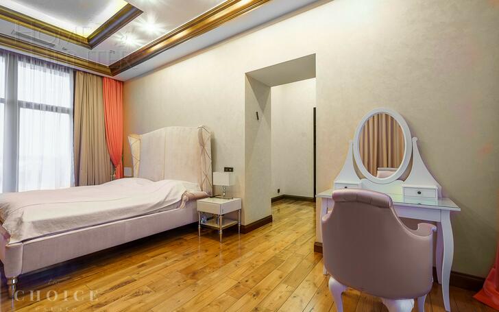2-этажный коттедж 1 250 м² с отделкой