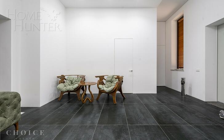 3-этажный коттедж 650 м² с отделкой