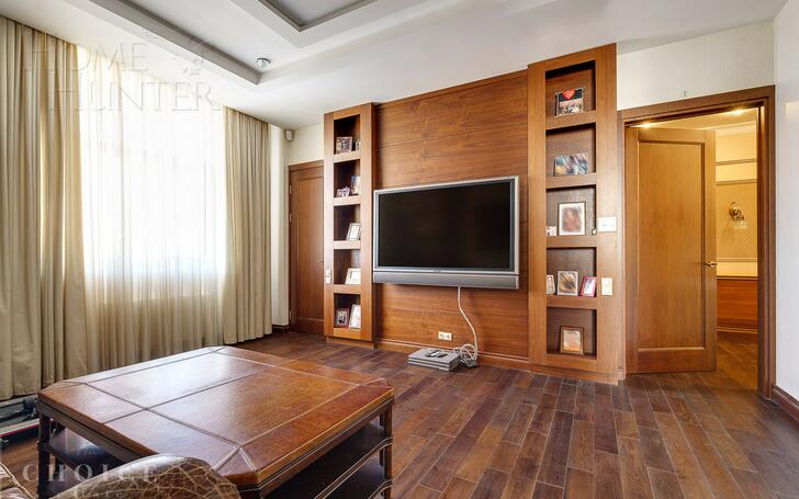 2-этажный коттедж 550 м² с отделкой