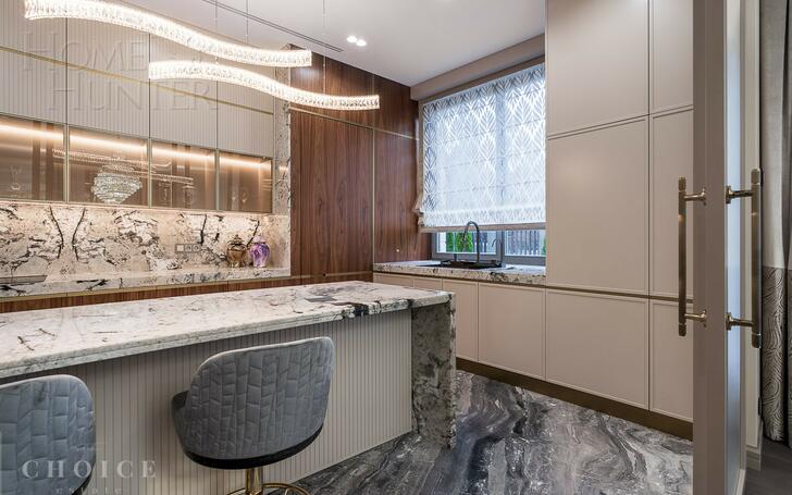 2-этажный коттедж 1 350 м² с отделкой
