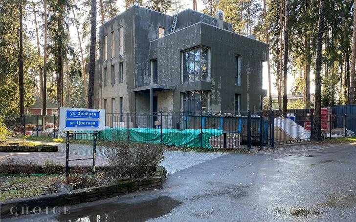 3-этажный коттедж 420 м² с отделкой