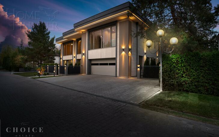 2-этажный коттедж 1 350 м² с отделкой