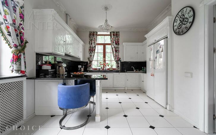 2-этажный коттедж 621.4 м² с отделкой