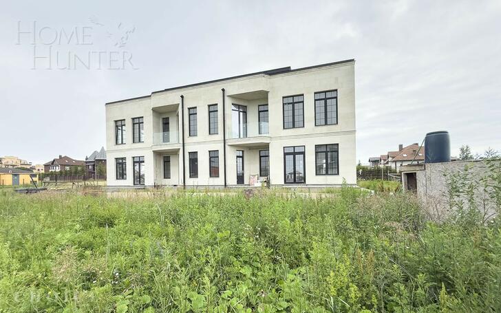 2-этажный коттедж 520 м² без отделки
