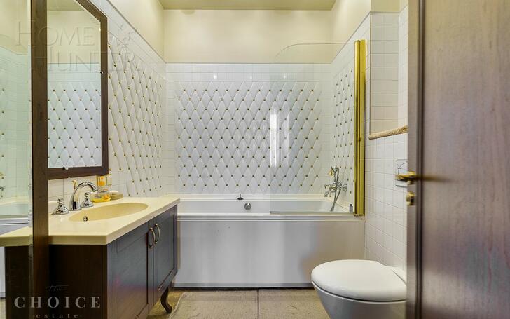 2-этажный коттедж 550 м² с отделкой