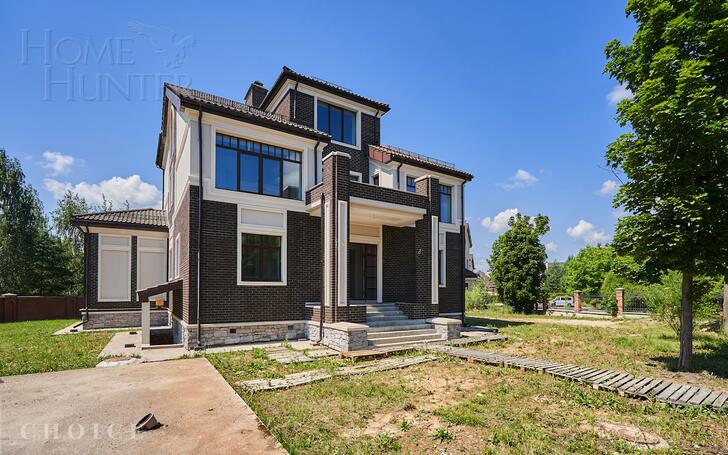 2-этажный коттедж 700 м² без отделки