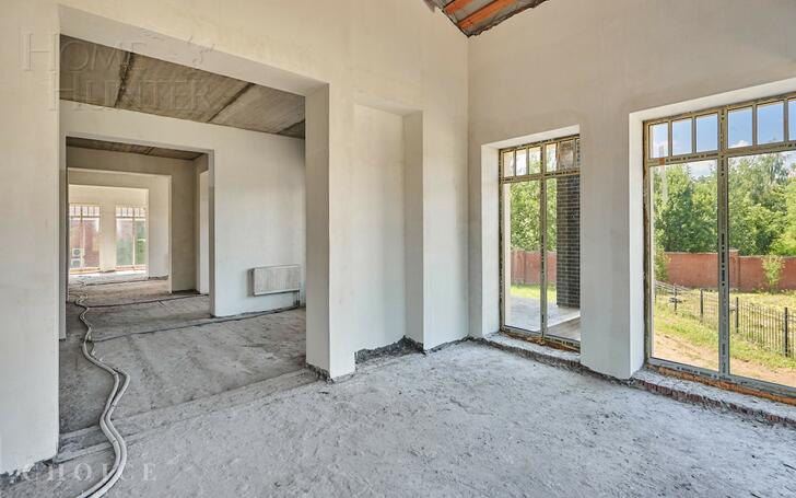 2-этажный коттедж 700 м² без отделки