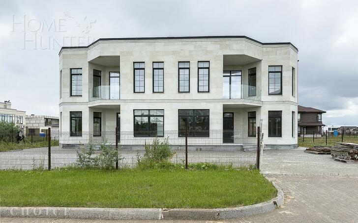 2-этажный коттедж 520 м² без отделки