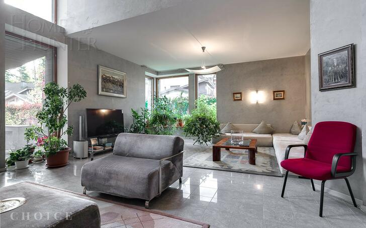 2-этажный коттедж 600 м² с отделкой