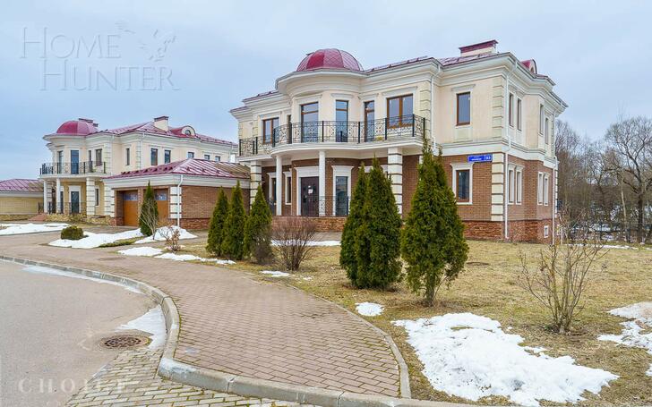 2-этажный коттедж 855 м² без отделки