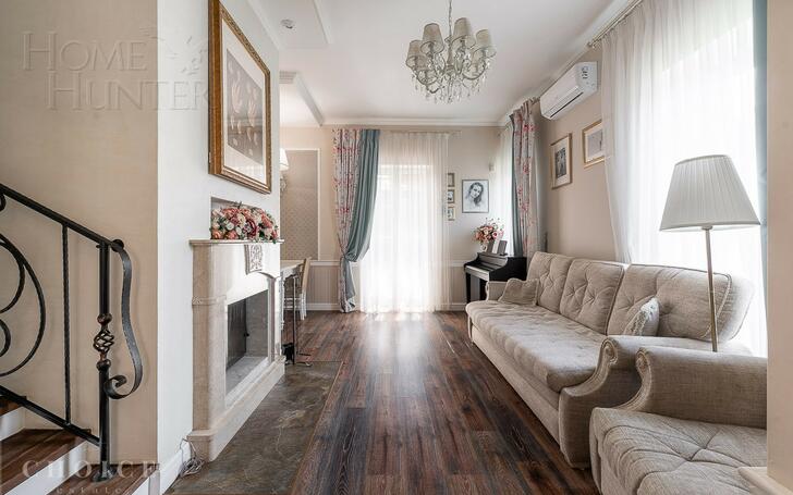 3-этажный таунхаус 230 м² с отделкой