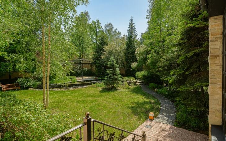 2-этажный коттедж 847 м² с отделкой