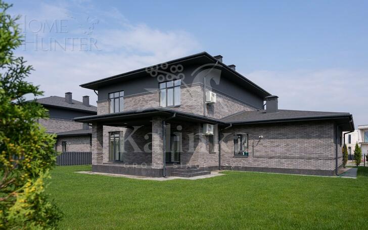 2-этажный коттедж 320 м² с отделкой