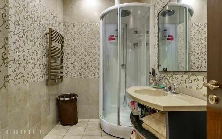 2-этажный коттедж 550 м² с отделкой