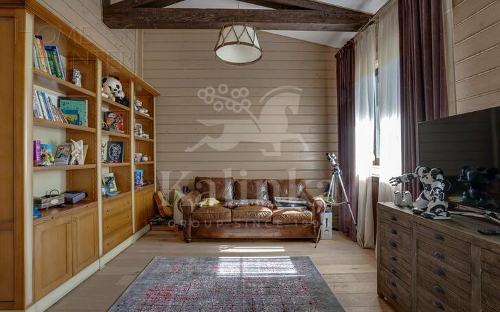 2-этажный коттедж 1 800 м² с отделкой