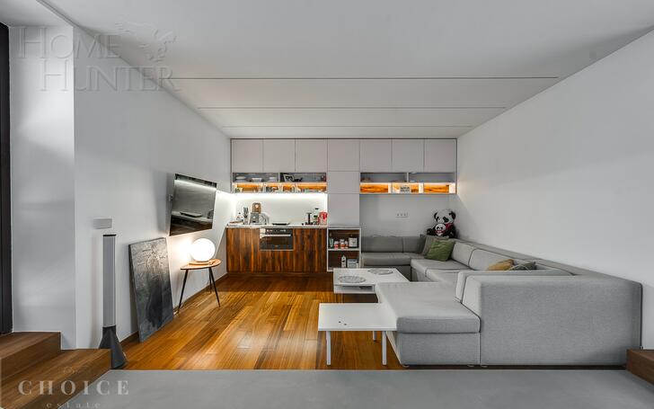 3-этажный коттедж 650 м² с отделкой