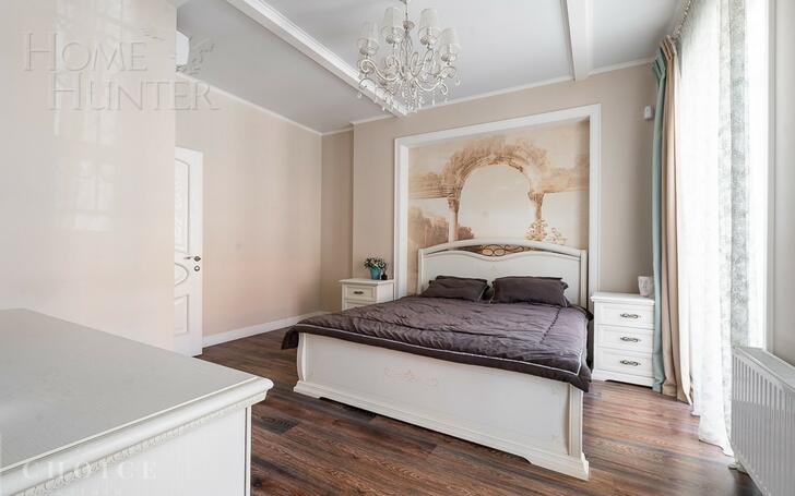 3-этажный таунхаус 230 м² с отделкой