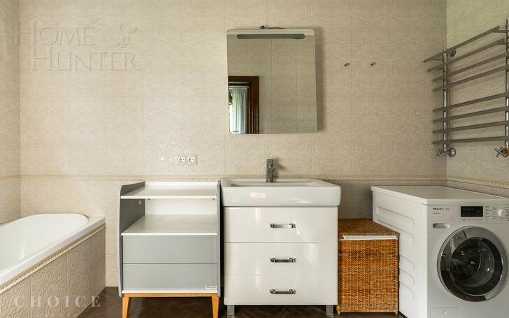 2-этажный коттедж 450 м² с отделкой