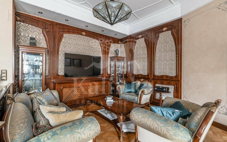 3-УРОВНЕВЫЙ ТАУНХАУС С ОТДЕЛКОЙ 154.2 М² НА 1 ЭТАЖЕ