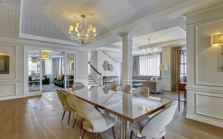 2-этажный коттедж 650 м² с отделкой