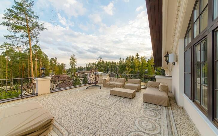 3-этажный коттедж 2 000 м² с отделкой