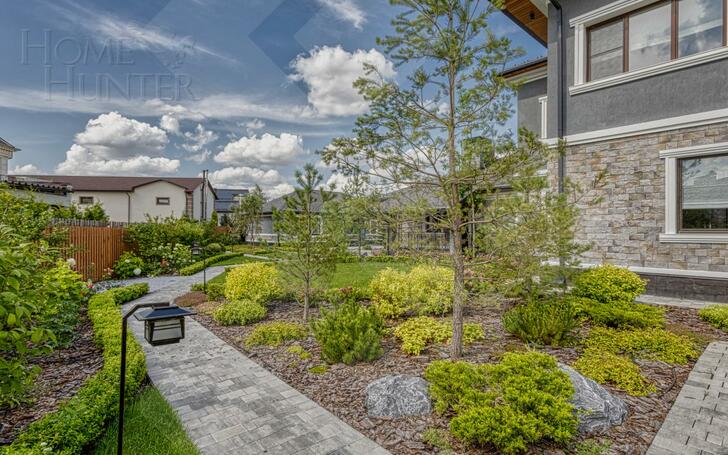 2-этажный коттедж 650 м² с отделкой