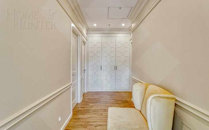 2-этажный коттедж 650 м² с отделкой